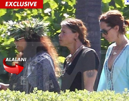 Steven Tyler with Kahu Alalani Hill and Erin Brady