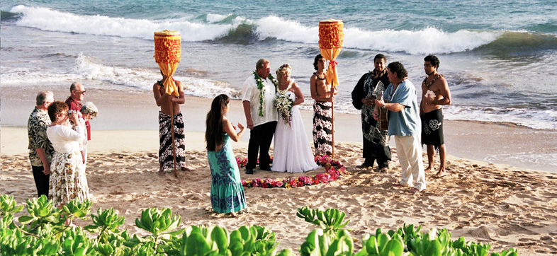 Traditional Hawaiian Wedding Maui
