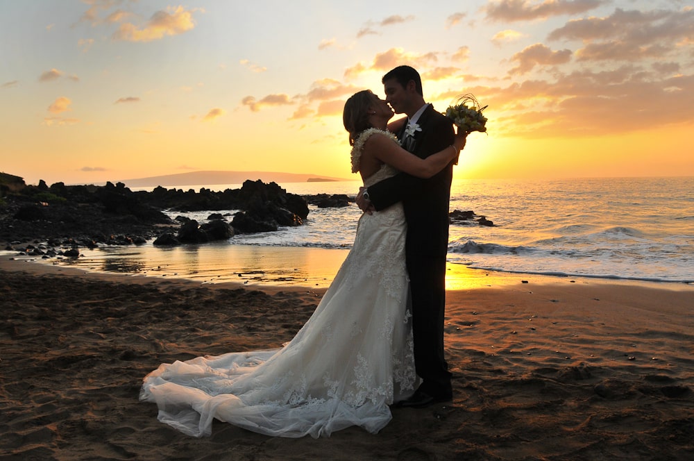 Hawaiianislandweddingscom